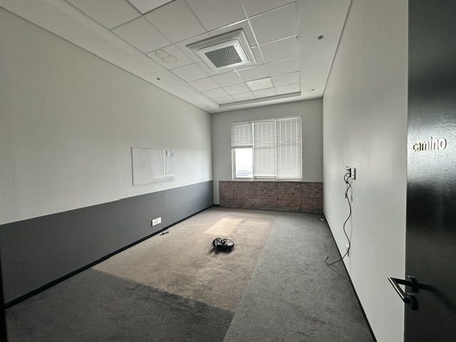 To Let Commercial Property for Rent in Woodstock Western Cape